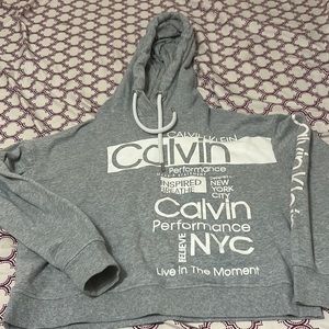 It’s Calvin Klein,I think it’s a small,everything is good and I will wash it.